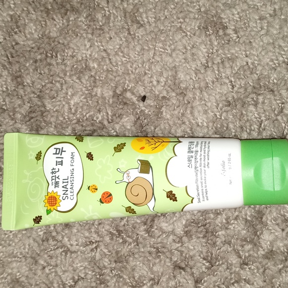 Esfolio Bath & Body Korean Brand Snail Face Wash Poshmark